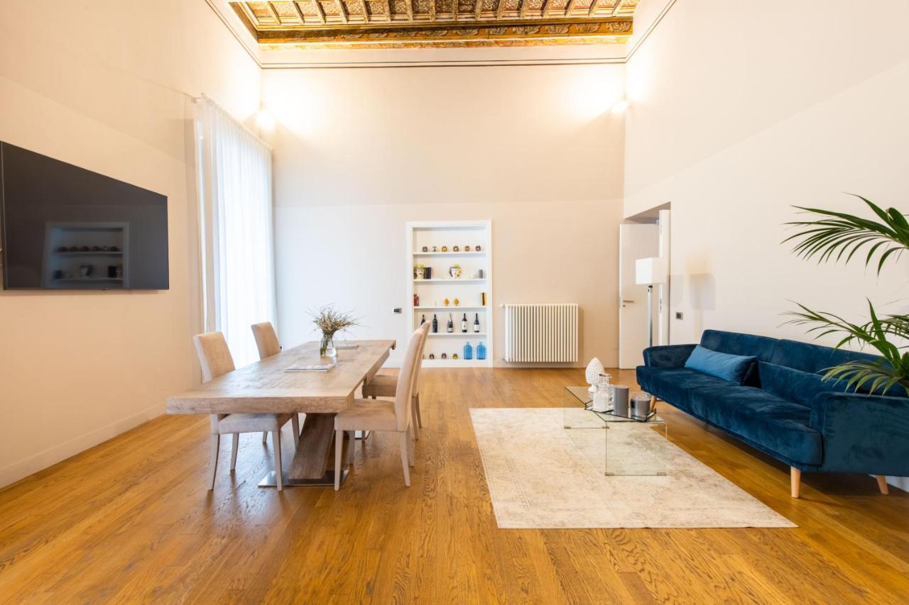 Moncada Suites & Apartments Palermo Ngoại thất bức ảnh